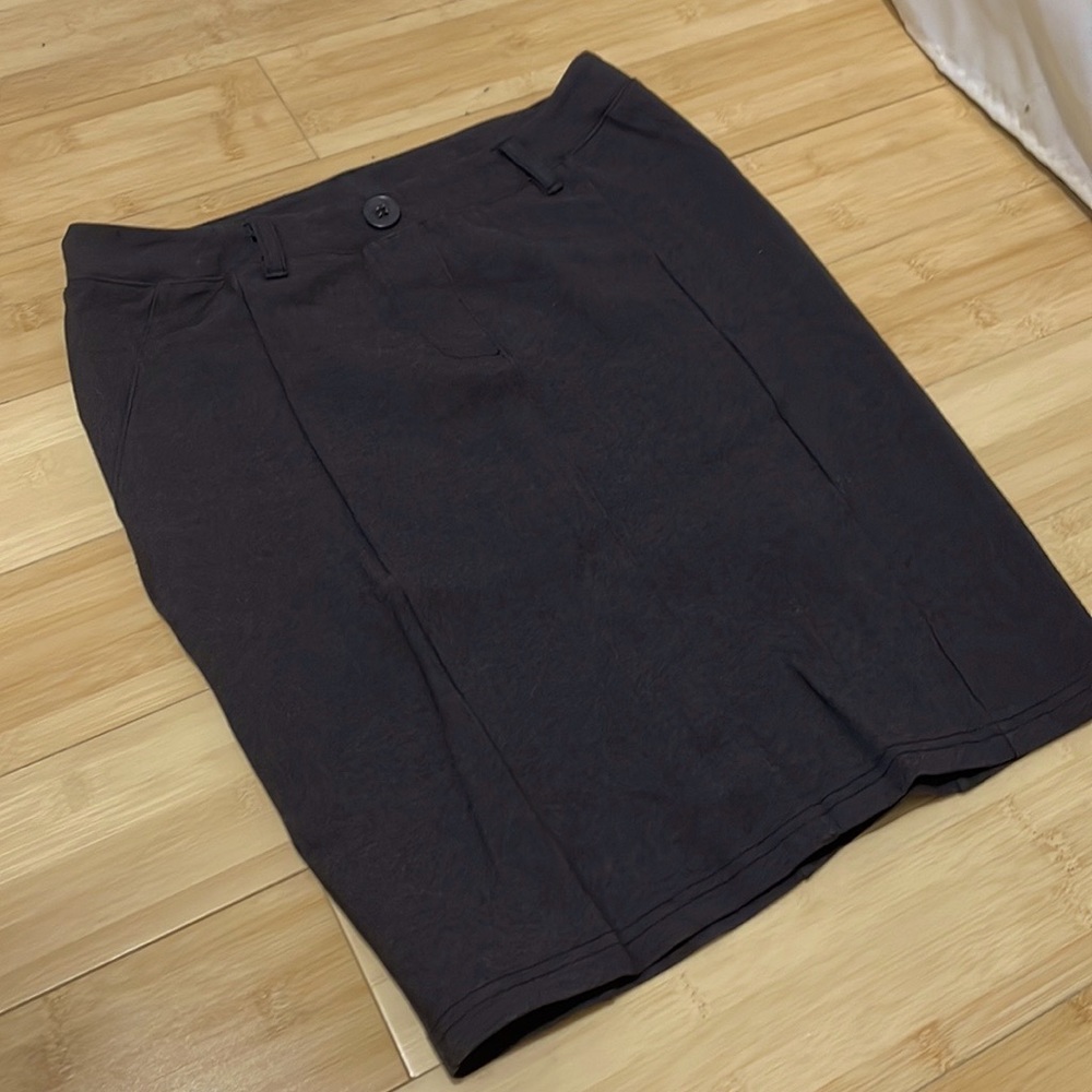 Betabrand size small black work it pencil skirt